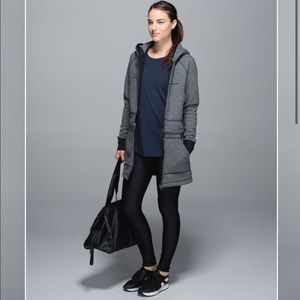 Lululemon long and short of it jacket size 6